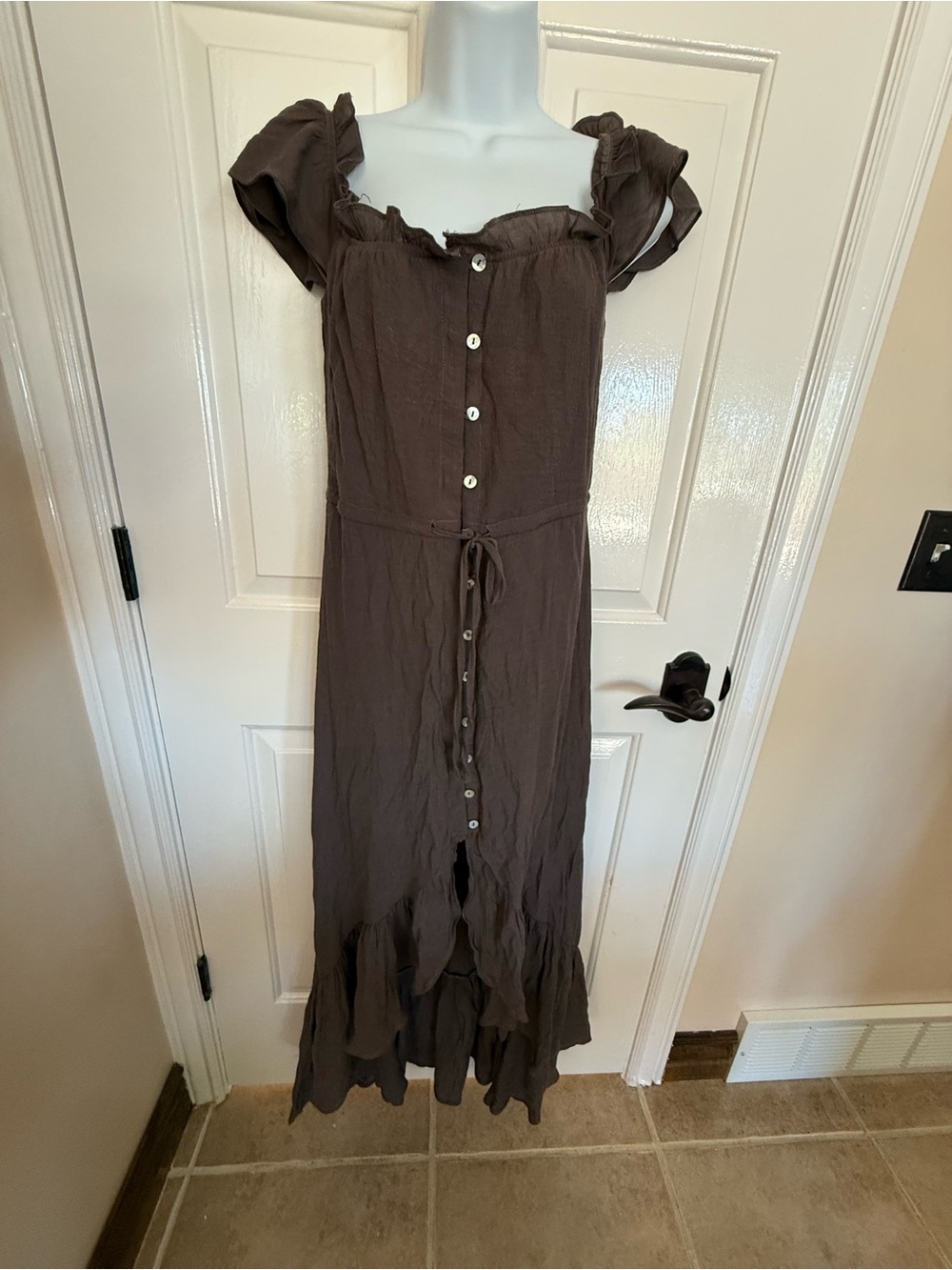 Women's Ruffled Maxi Dress with Tie Waist Wishlist apparel brand M grayish brown
